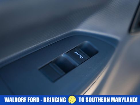 Used 2025 Chevrolet Low Cab Forward image 31