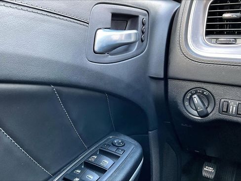 Used 2022 Dodge Charger Scat Pack w/ Plus Group image 35