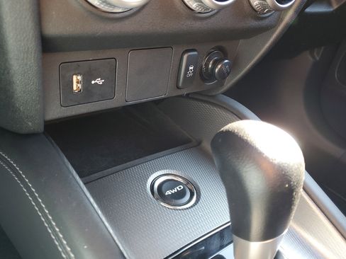 Used 2025 Mitsubishi Outlander Sport LE image 27