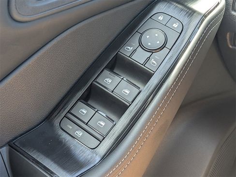 New 2026 Nissan Rogue SV image 20