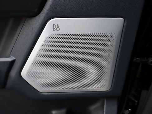 New 2025 Ford F150 Lariat w/ Equipment Group 502A High image 28