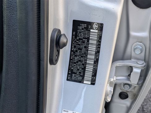 Used 2024 Toyota Corolla LE image 37