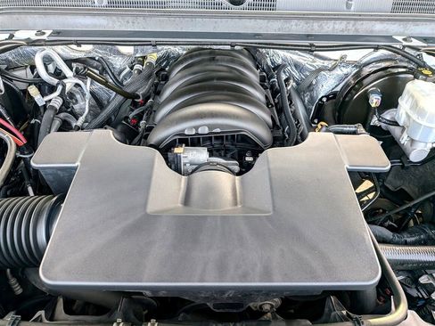 Used 2017 GMC Yukon SLT image 36