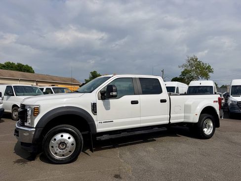 Used 2019 Ford F450 XL w/ Power Equipment Group AWD/4WD image 2