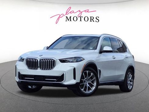 Certified 2026 BMW X5 xDrive40i w/ Premium Package AWD/4WD image 1