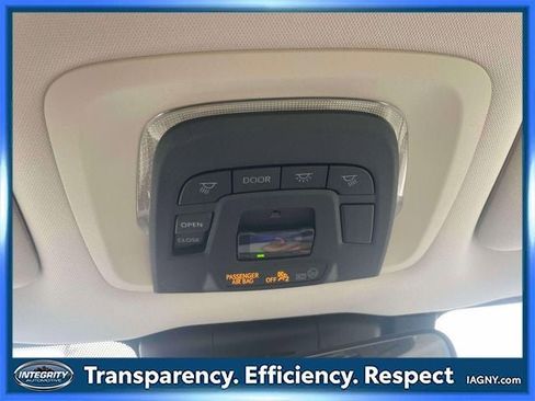 Used 2023 Toyota Crown AWD/4WD image 31