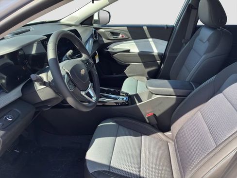 New 2026 Chevrolet Trax LT FWD image 9