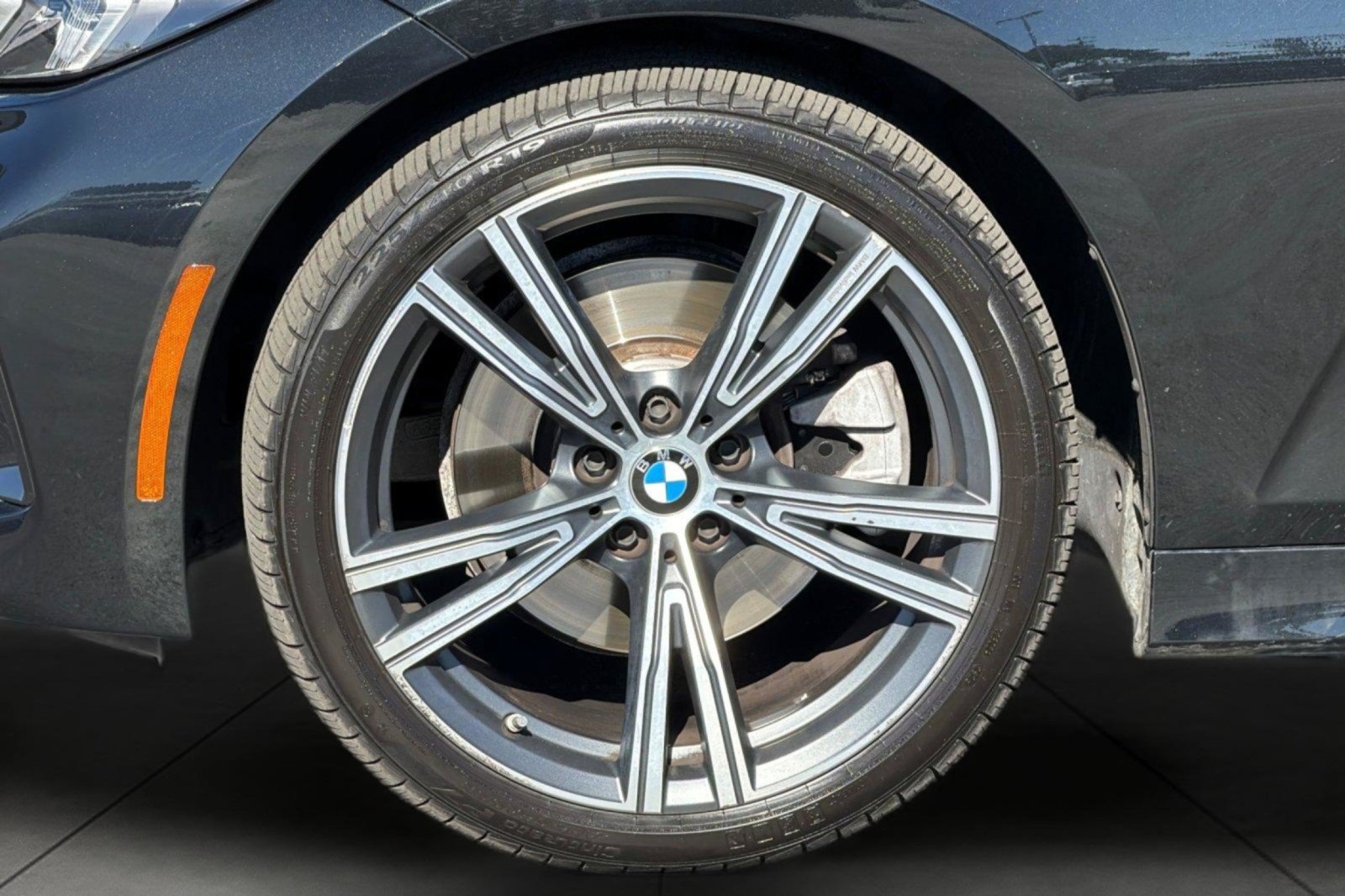 Used 2024 BMW 330i Sedan w/ Premium Package RWD image 25