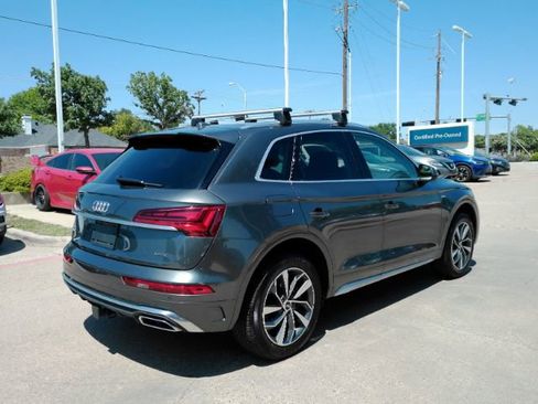 Used 2022 Audi Q5 2.0T Premium Plus w/ Premium Plus Package AWD/4WD image 6
