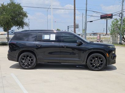 Certified 2025 Chevrolet Traverse RS w/ LPO, Floor Liner Package