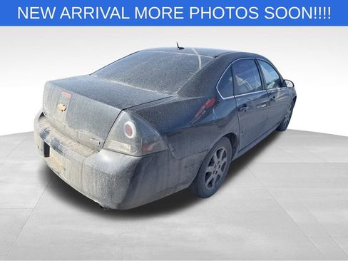 Used 2014 Chevrolet Impala Limited LS image 2