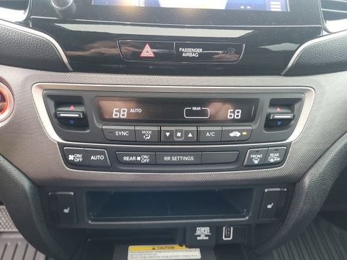 Used 2023 Honda Ridgeline RTL-E image 39