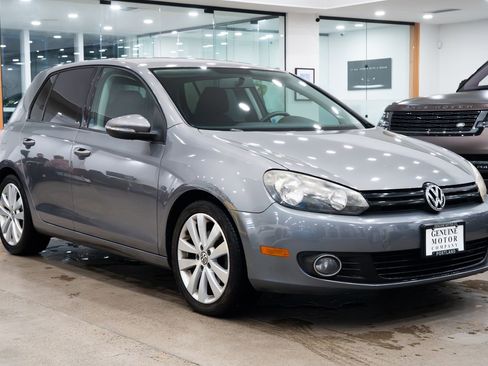 Used 2012 Volkswagen Golf TDI image 3