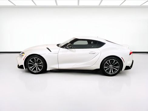 Used 2021 Toyota Supra w/ Safety & Technology Package RWD image 23