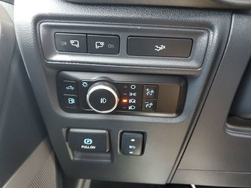 Used 2024 Ford F150 Lariat AWD/4WD image 15