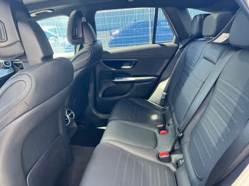Used 2026 Mercedes-Benz GLC 300 4MATIC image 18