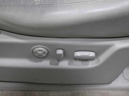 Used 2007 GMC Yukon SLT w/ SLT Preferred Equipment Group image 27