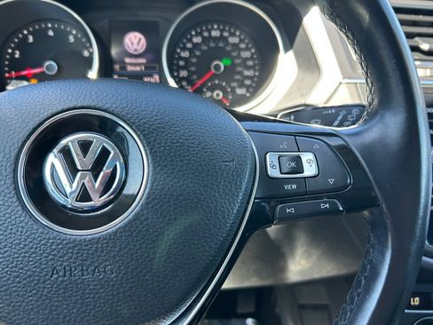 Used 2019 Volkswagen Tiguan SE AWD/4WD image 20