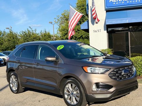 Used 2019 Ford Edge Titanium AWD/4WD image 21