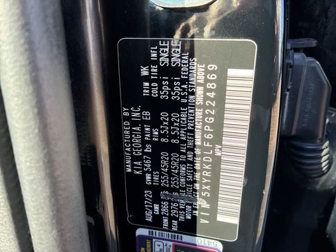 Used 2023 Kia Sorento SX AWD/4WD image 34