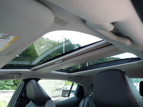 Certified 2027 Toyota Prius XLE AWD/4WD image 17