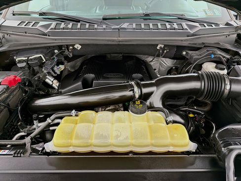 Used 2019 Ford F150 XLT w/ Equipment Group 302A Luxury image 29