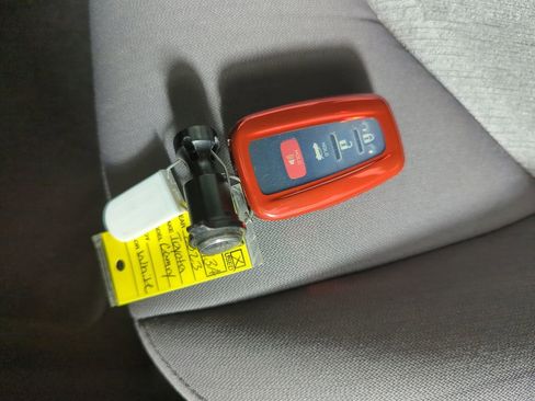 Used 2023 Toyota Camry LE w/ Convenience Package FWD image 23