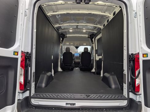 New 2026 Ford Transit 250 148 Medium Roof image 12