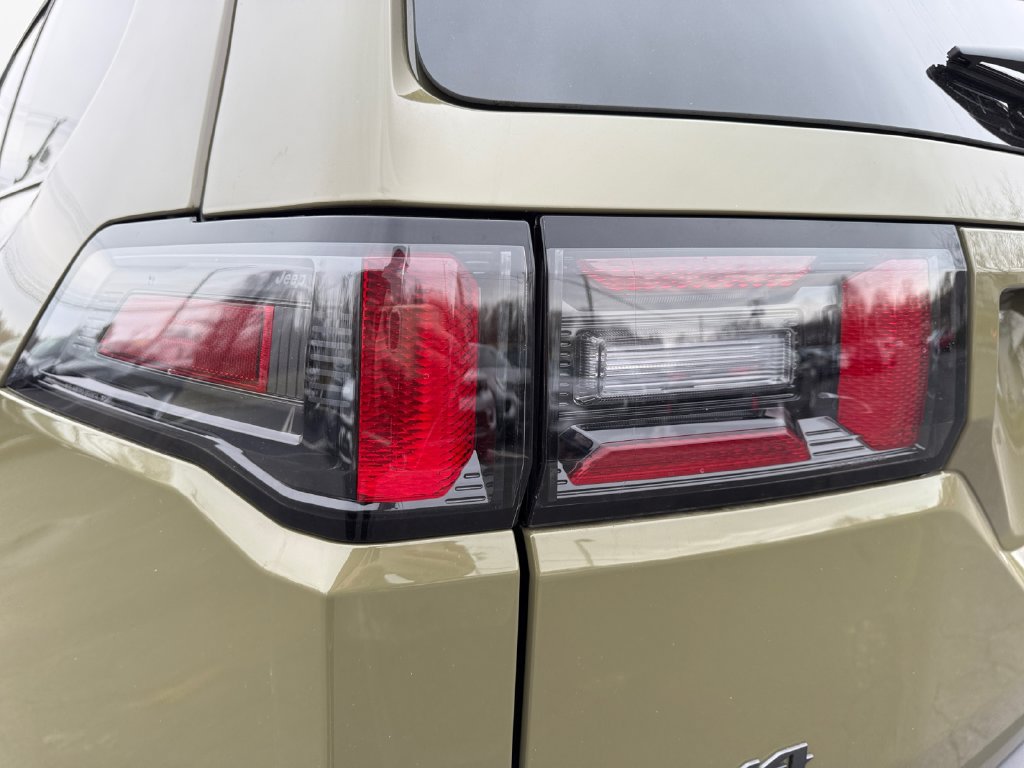 New 2026 Jeep Cherokee Laredo AWD/4WD image 21