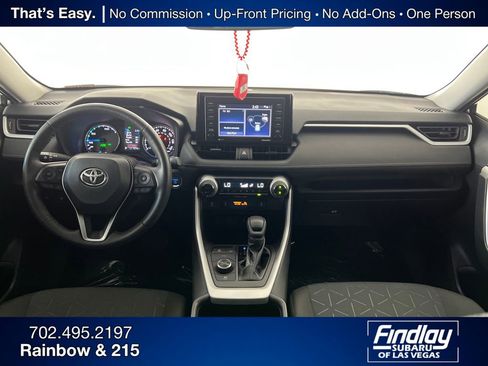 Used 2022 Toyota RAV4 XLE image 15