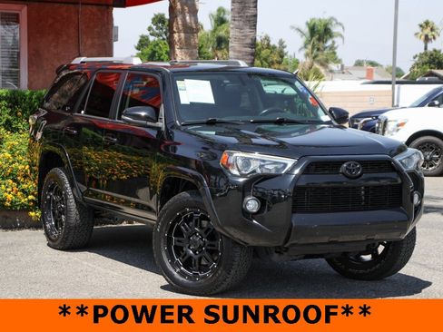 Used 2018 Toyota 4Runner SR5 Premium image 2
