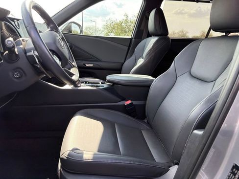 Used 2025 Lexus TX 350 FWD w/ Convenience Package image 4