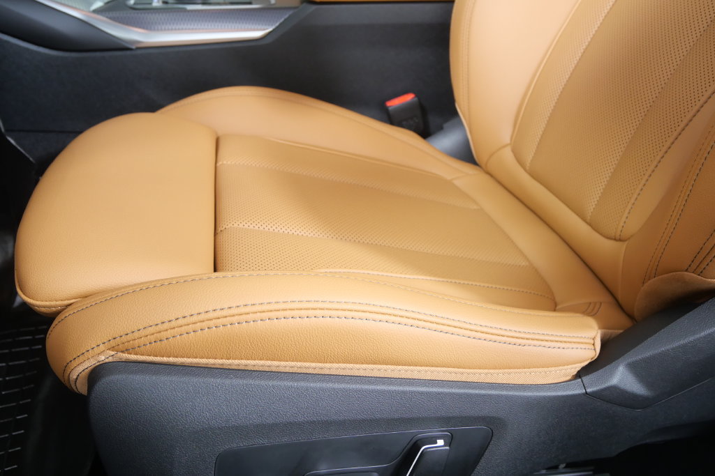 New 2027 BMW 430i Coupe w/ Parking Assistance Package RWD image 10