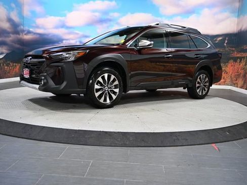 Used 2025 Subaru Outback Touring XT w/ Popular Package #2 image 4