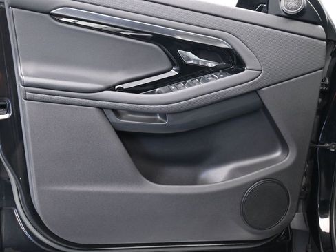 Used 2023 Land Rover Range Rover Evoque S image 9