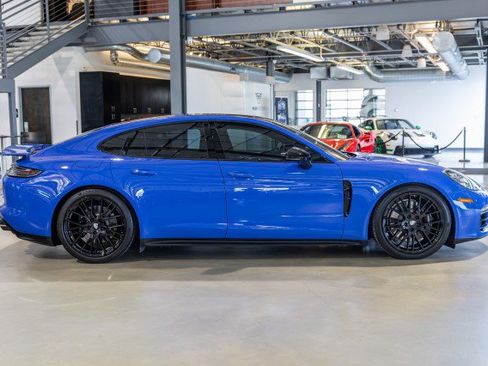 Used 2023 Porsche Panamera GTS AWD/4WD image 7