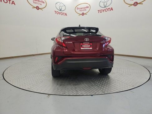 Used 2019 Toyota C-HR Limited image 7