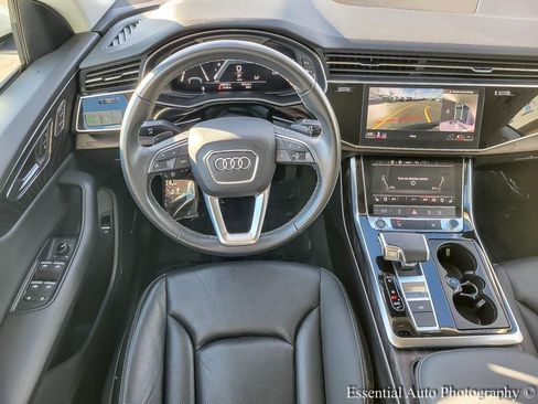 Used 2022 Audi Q8 Premium Plus image 11