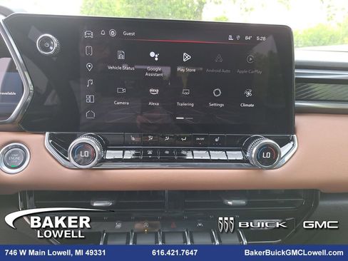 New 2025 GMC Canyon AT4 image 19