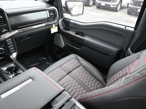 New 2025 Ford F150 Lariat w/ Equipment Group 502A High image 33