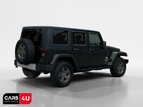 Used 2010 Jeep Wrangler Unlimited Sahara w/ Dual Top Group image 7