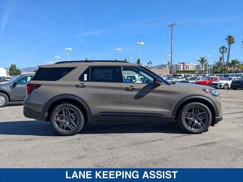 New 2026 Ford Explorer ST w/ Sun And Sound Package image 6