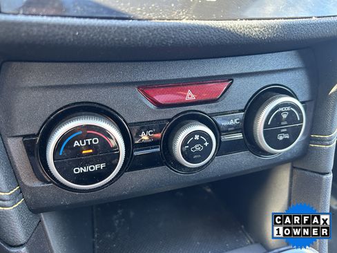 Used 2022 Subaru Crosstrek 2.5i Sport w/ Moonroof Package image 17