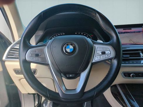Used 2020 BMW X7 xDrive40i w/ Premium Package image 19
