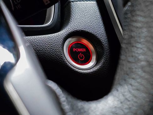 Certified 2021 Honda CR-V EX image 25