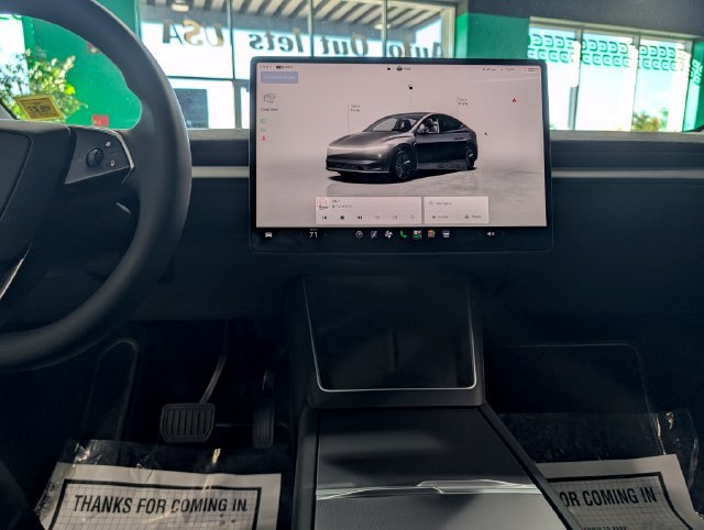Used 2026 Tesla Model Y Long Range AWD/4WD image 18