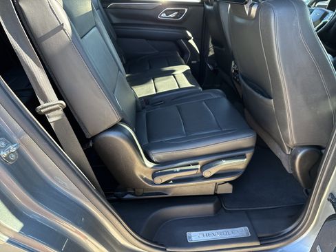 Certified 2021 Chevrolet Tahoe Z71 w/ Luxury Package image 16