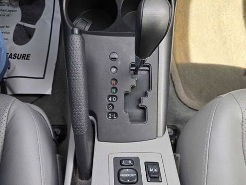 Used 2009 Toyota RAV4 Limited image 24