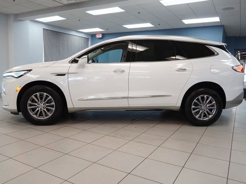 Used 2023 Buick Enclave Essence w/ LPO, Floor Liner Package image 17
