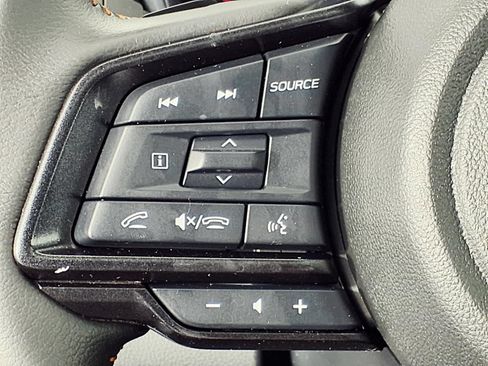 Used 2025 Subaru Crosstrek 2.5i Limited w/ Popular Package #3A AWD/4WD image 16